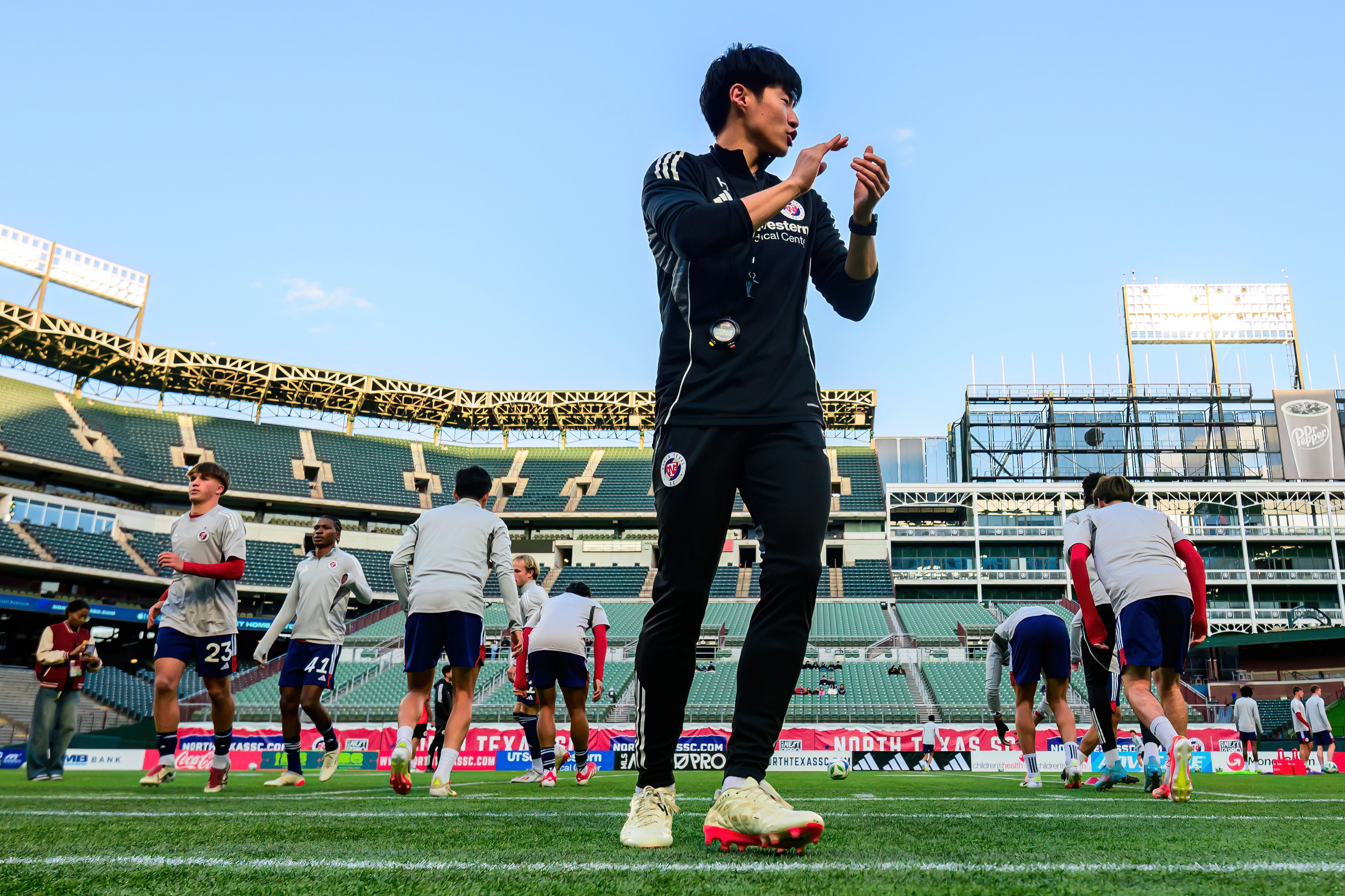 미국 프로축구 메이저리그사커(MLS) FC 댈러스 피지컬 코치 시절의 권하민 연구위원. 본인 제공