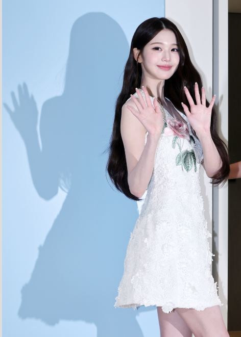 아이브 장원영, 그림자도 아름다워