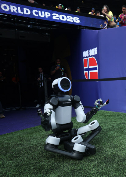 현대차, FIFA 월드컵 2026™ 16강전서 아틀라스 퍼포먼스로 로보틱스 기술 구현