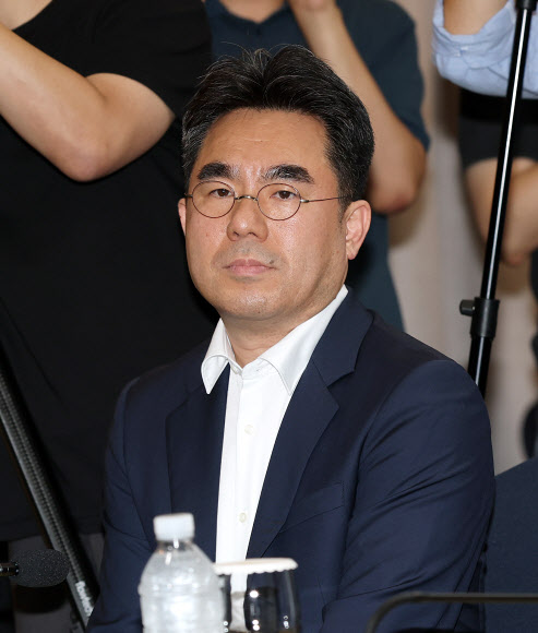 김대희 국립부경대학교 교수가 6일 서울 송파구 올림픽파크텔에서 열린 ‘K-축구혁신위원회’ 출범식에 참석해 있다. 2026.7.6 [공동취재] 연합뉴스