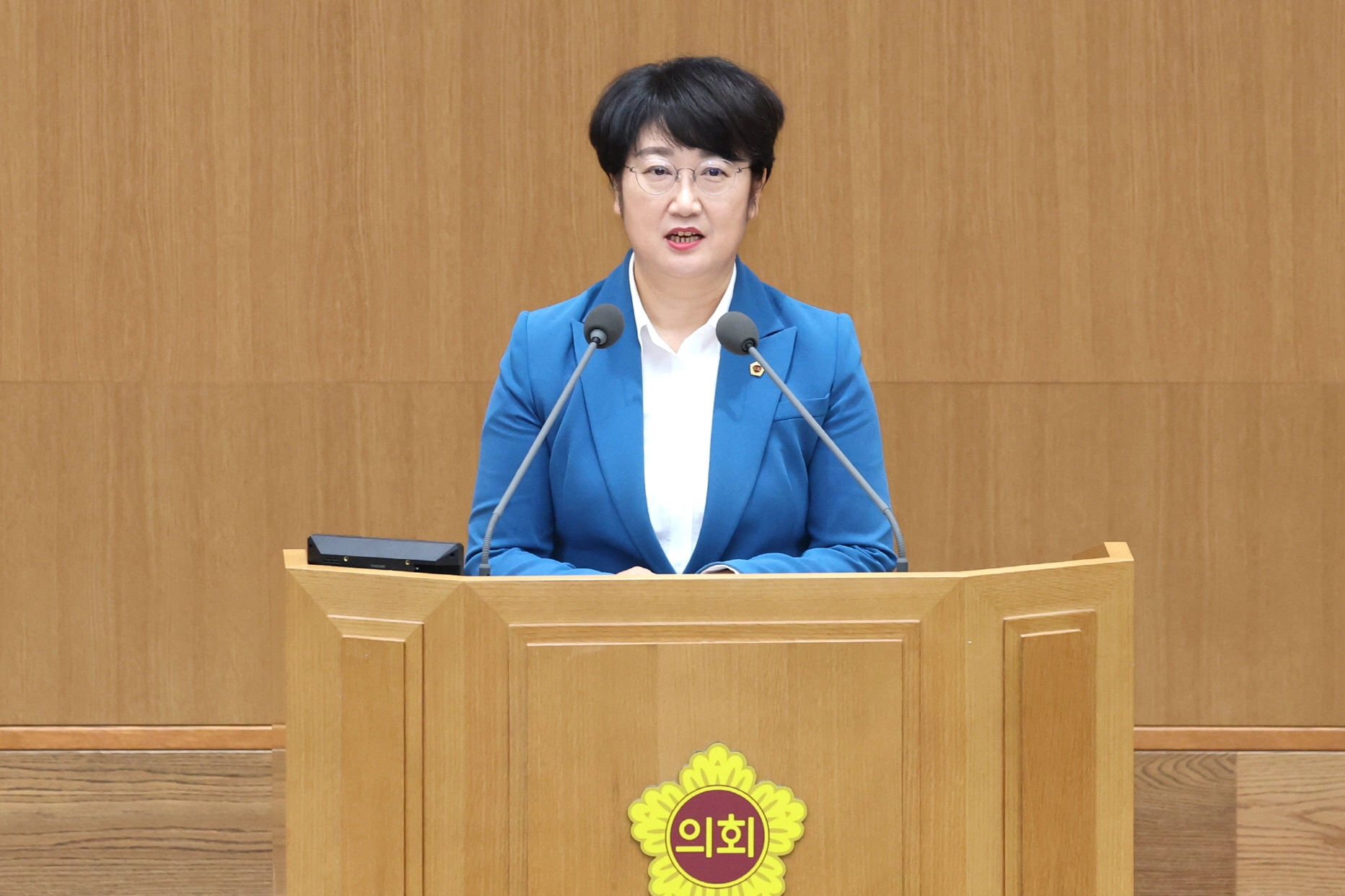 ▲ 제12대 경기도의회 전반기 제1부의장에 선출된 고은정 의원이 당선 인사를 하고 있다. (사진=경기도의회)