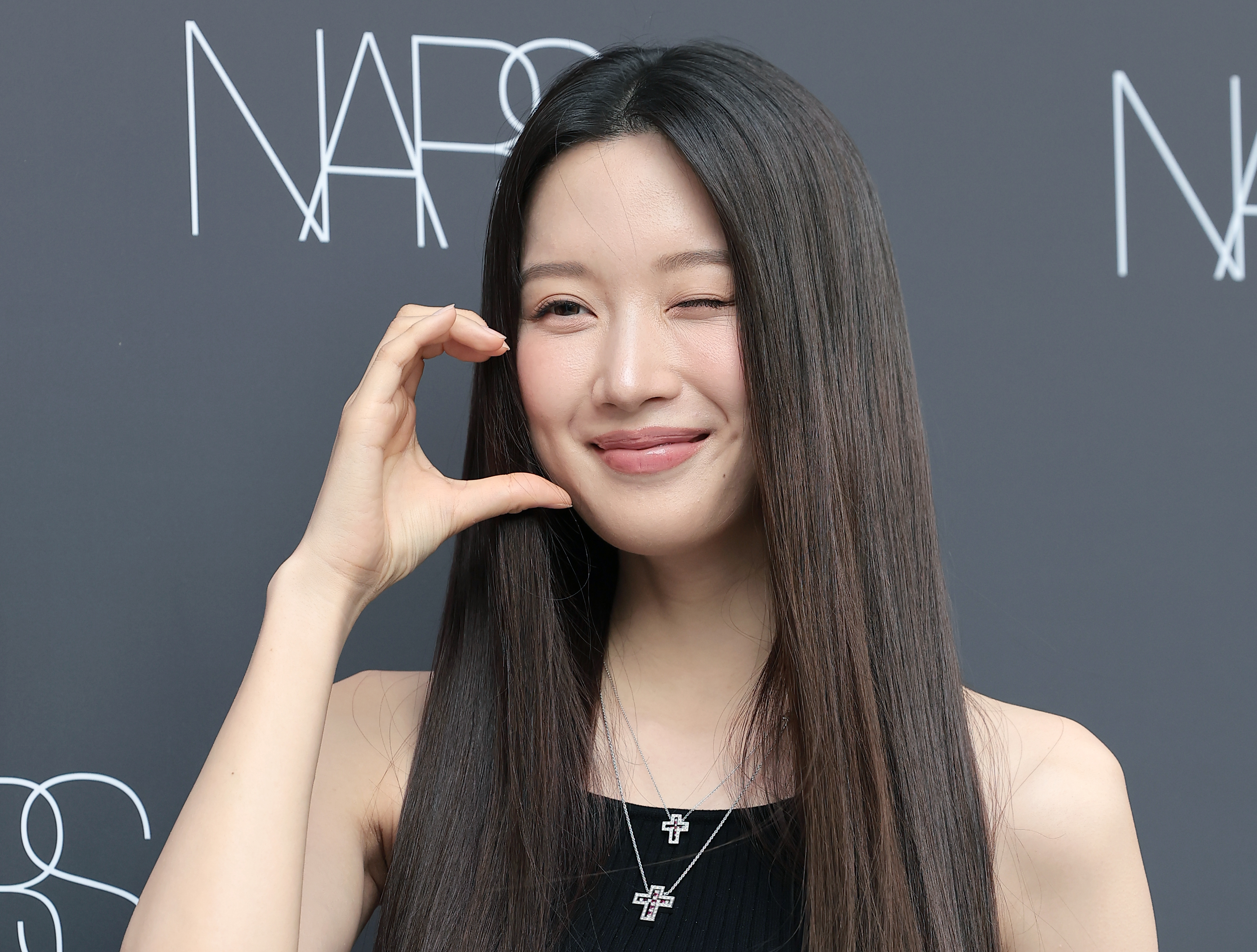 배우 문가영이 13일 서울 성수동 무신사메가스토어 성수에서 열린 뷰티 브랜드 나스 인세이셔블 리퀴드 블러쉬 팝업스토어 오픈 행사에 참석하고 있다. 2026.7.13. 뉴스1