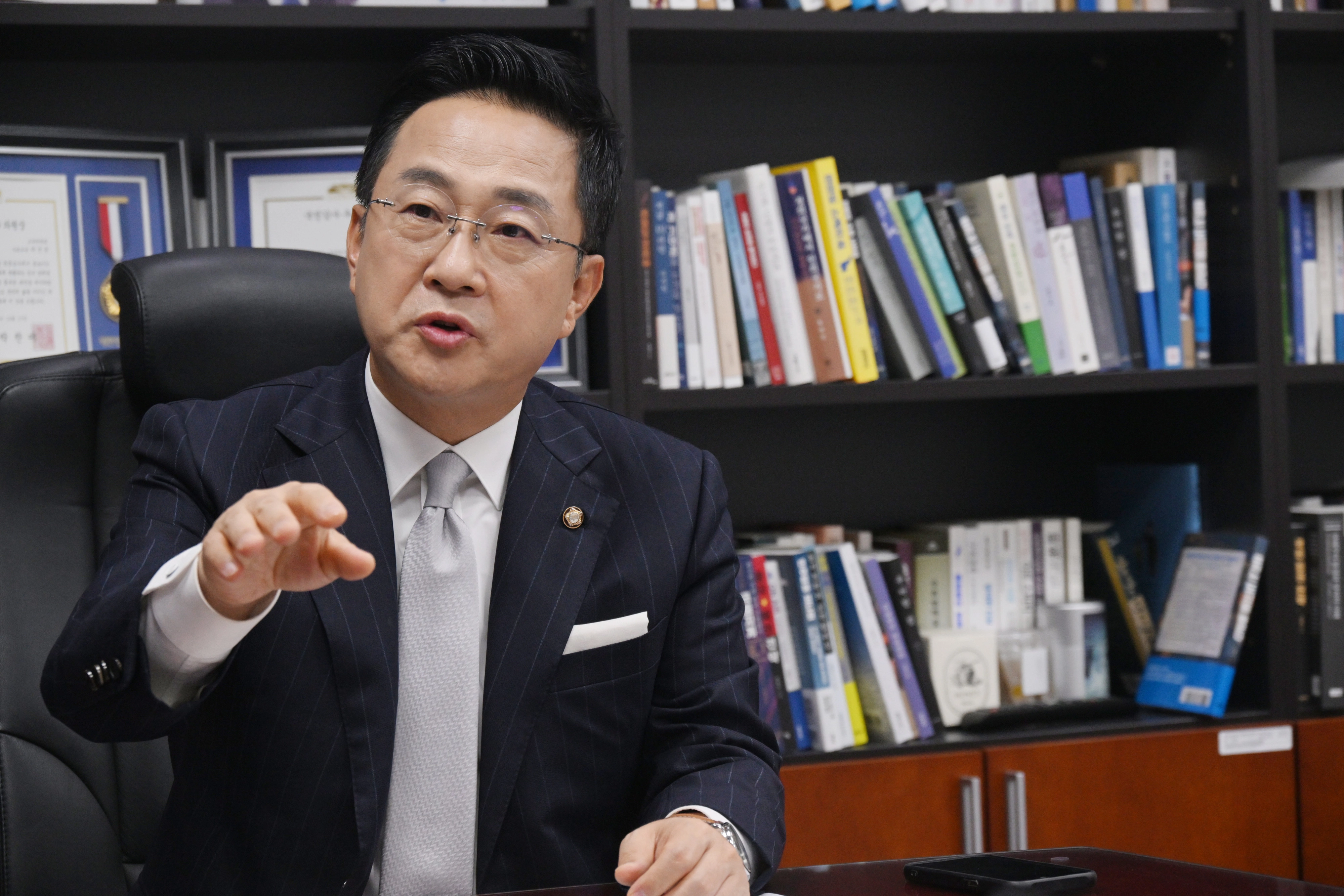 박성준 더불어민주당 의원
안주영 전문기자
