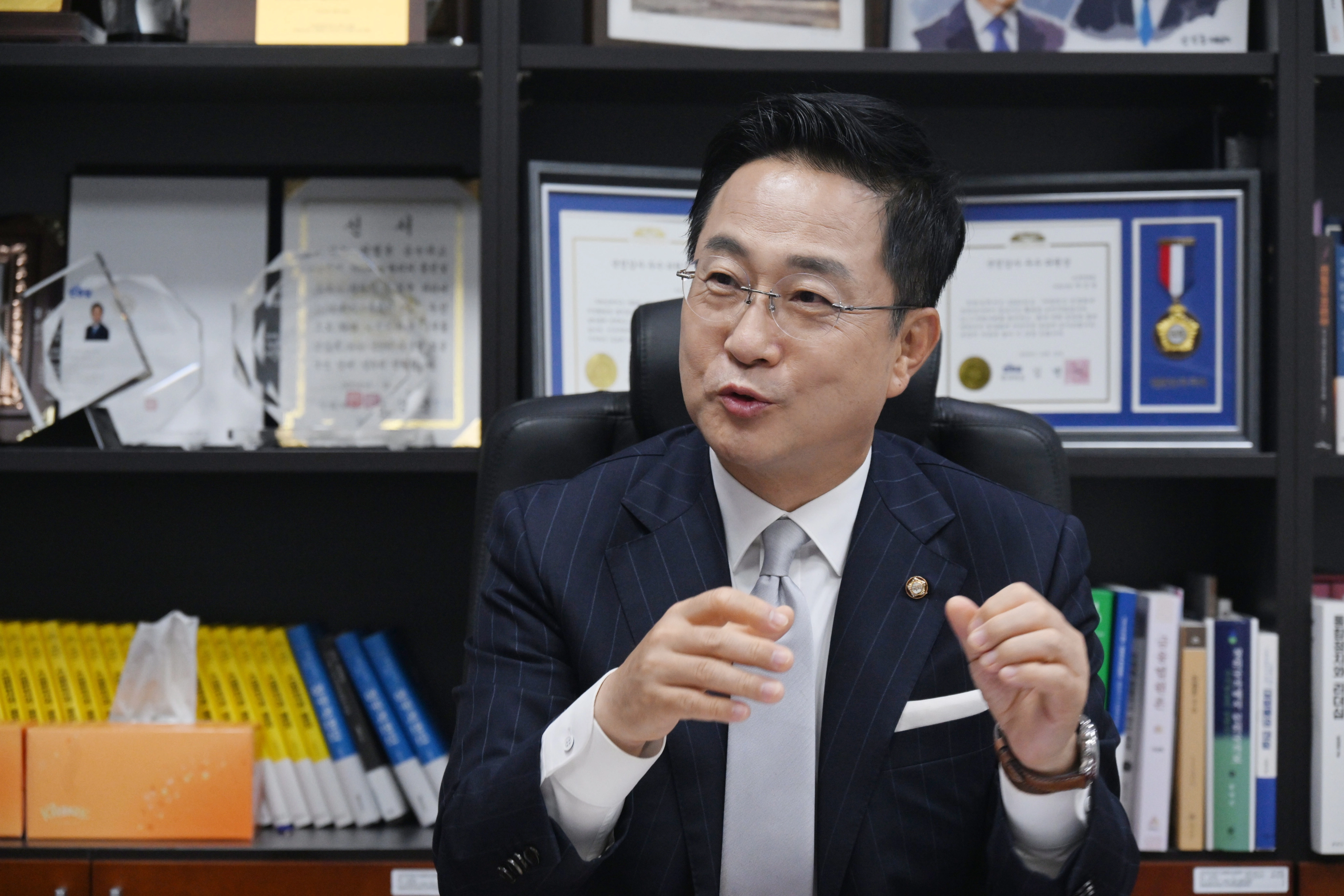 박성준 더불어민주당 의원
안주영 전문기자