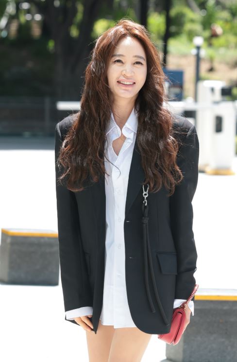 김혜수, 세월 거스르는 아름다움