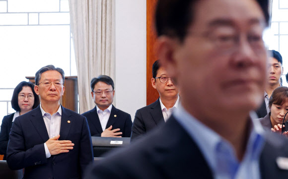 이재명 대통령과 정성호 법무부 장관