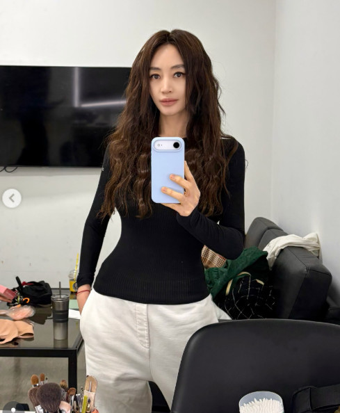 김혜수 인스타그램