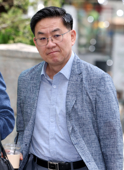 종합특검 출석하는 이진우 전 수방사령관