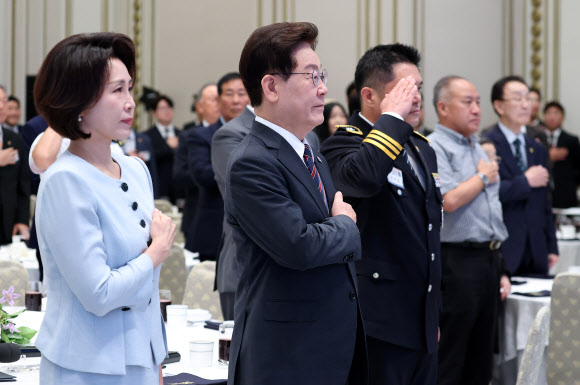 이재명 대통령, 국가유공자ㆍ보훈 가족과 오찬