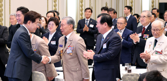 이재명 대통령, 국가유공자ㆍ보훈 가족 초청 오찬