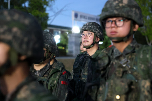 개혁신당 천하람 원내대표가 지난 12일 논산 육군훈련소에서 훈련받고 있다. 천 원내대표는 현역 국회의원으로는 처음으로 논산 육군훈련소에 훈련병으로 입소해 2박 3일간 신병 교육을 받았다. 2026.8.14  천하람 의원실 제공