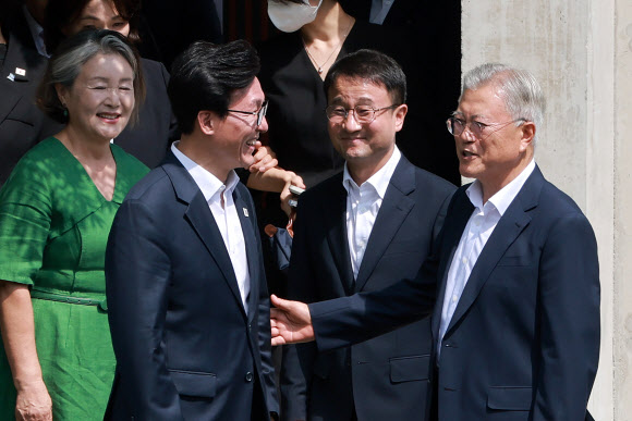 민주당 김민석 대표, 문재인 전 대통령 예방