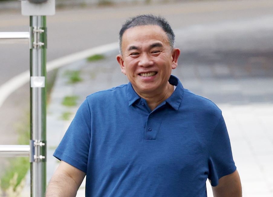 명태균 ‘환한 미소 지으며’