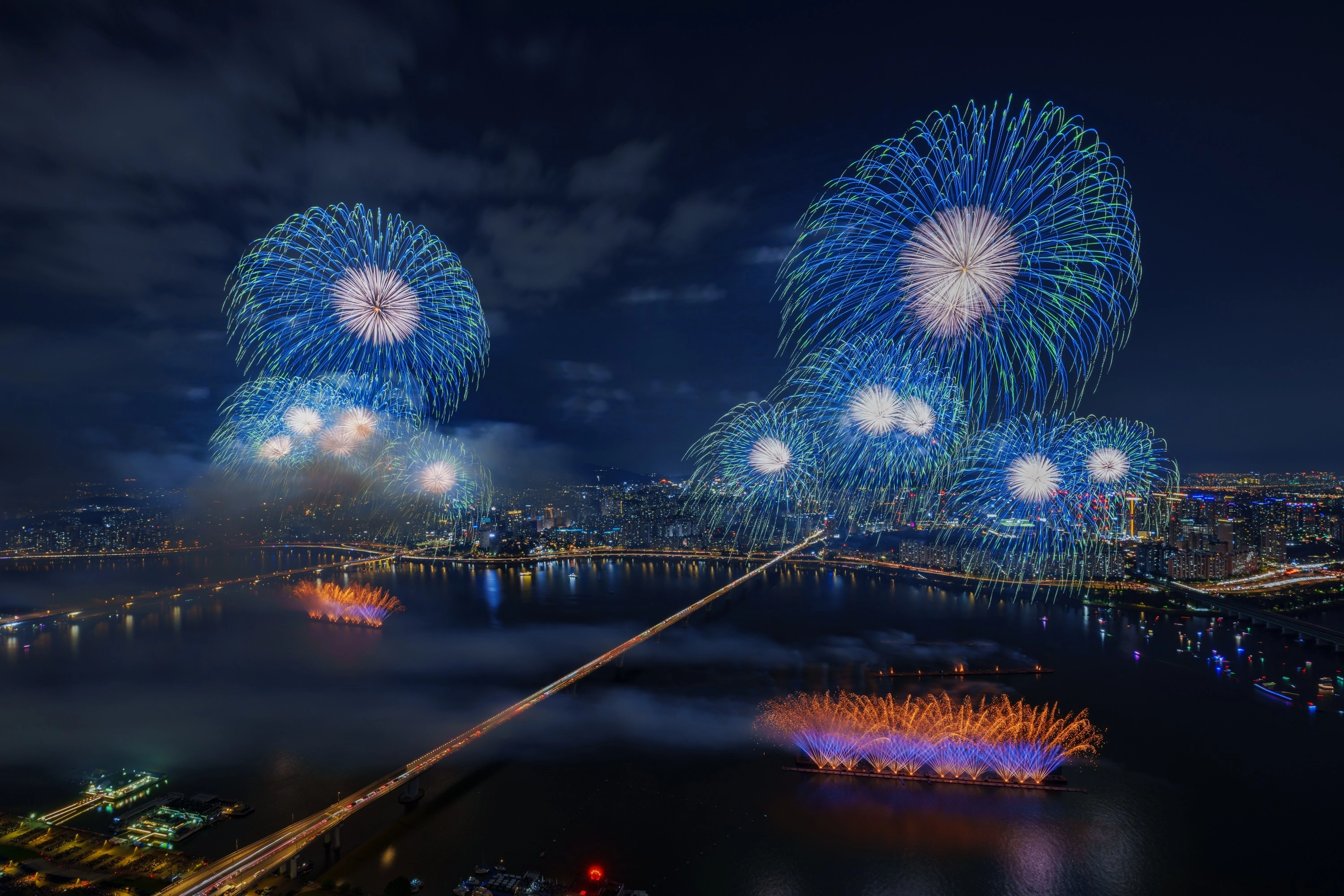 지난해 9월 서울 여의도 한강공원에서 열린 ‘2025 서울세계불꽃축제’ 모습.
서울시 제공