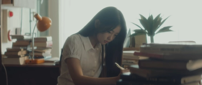 사진=‘스파클’ 뮤직비디오 캡처