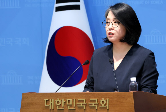 용혜인 성평등가족부 장관 후보자가 10일 국회 소통관에서 기자회견을 하고 있다. 2026.9.10 연합뉴스