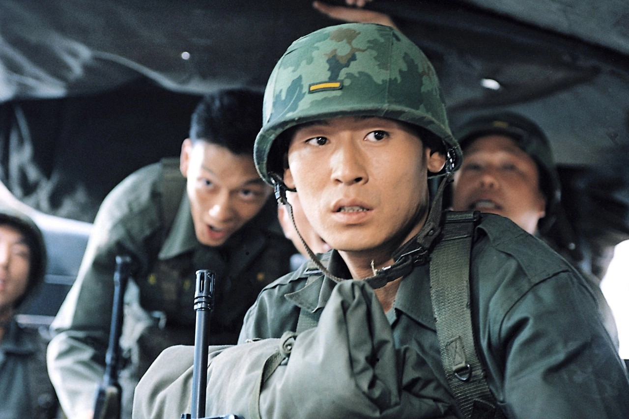 영화 ‘박하사탕’ 한 장면. CGV 아트하우스 제공