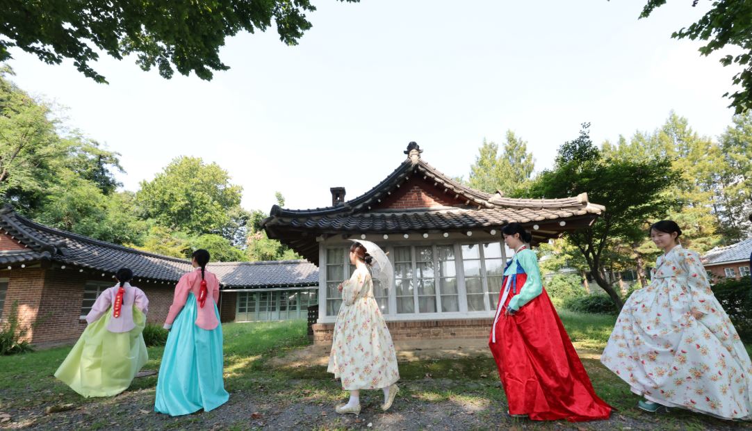 전통이 숨쉬는 야외 수업