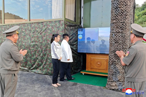 북한 미사일총국, 새 전투무기체계 시험 진행