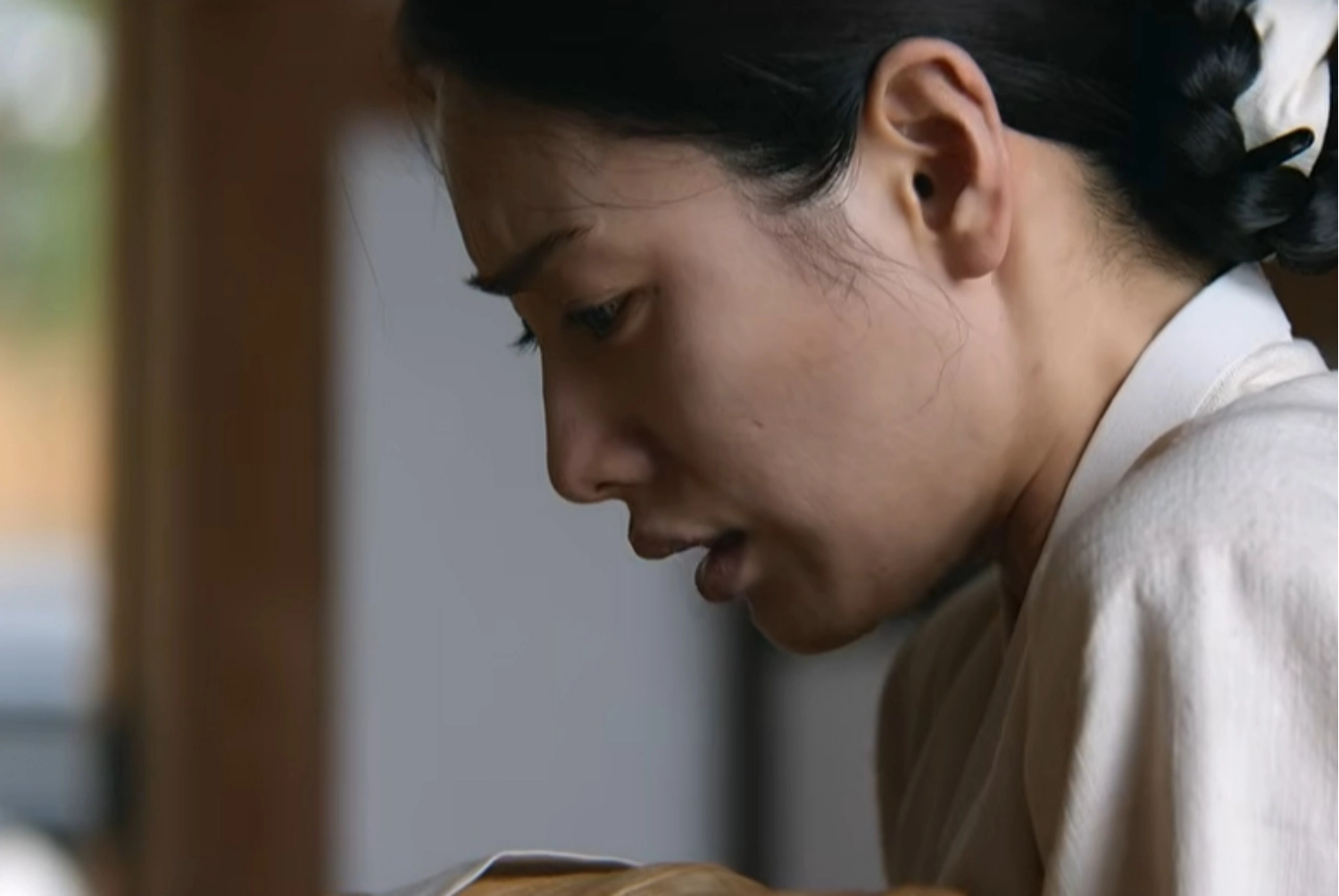 넷플릭스 드라마 ‘스캔들’ 속 나나 모습. Netflix Korea 넷플릭스 코리아 유튜브 채널 ‘스캔들’ 영상 캡처