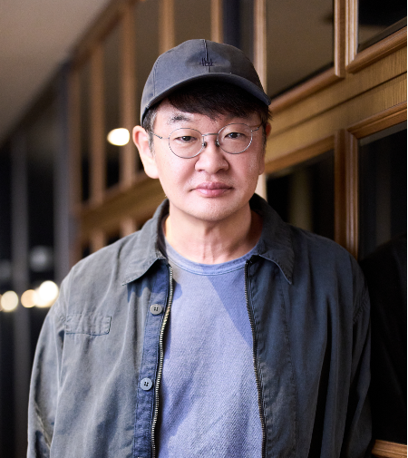 영화 ‘암살자(들)’을 연출한 허진호 감독. 
하이브미디어코프 제공