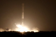 머스크 발사 로켓, 3월 4일 달과 충돌
