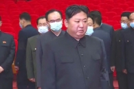 북한 김정은, 현철해 조문하며 ‘울먹’