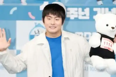 thumbnail - 박나래와 ‘합동 생파’ 하던 기안84, 15살 연하女 스타와…