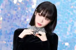 thumbnail - “안정 취해야” 르세라핌 김채원, 활동 잠정 중단…무슨 일
