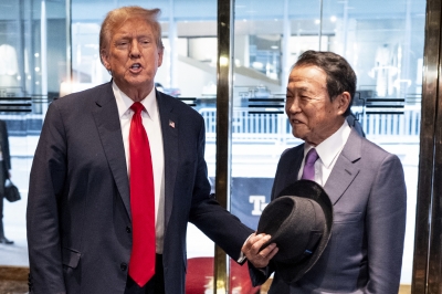 트럼프 “위대한 일본” 덕담…뒤에선 “엔저는 美에 대참사”