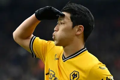 thumbnail - ‘슈퍼카 갑질 논란’ 황희찬 “허위 사실, 오히려 사기 행위 했다”