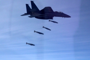 ‘F-15K’ GBU-31 공대지 폭탄 투하