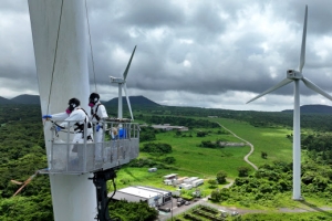 제주 풍력발전기 보수작업