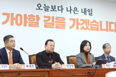 법원, “개혁신당 당원소환 투표 유효, 허은아 대표직 상실”