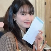 “신민아 통장서 15년 동안 37억원 빠져나갔다…잘못 입금된 줄”