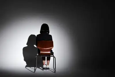 thumbnail - “아빠가 10살 친딸 성추행·영상 현직 교사 단톡방에 뿌려”… 日 충격