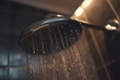 thumbnail - “××, 화장실서 빨리 나와” 재촉에 격분…친동생 살해한 40대男