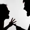 thumbnail - “왜 성관계 안 해줘” 자녀 앞에서 아내 위협한 30대 체포