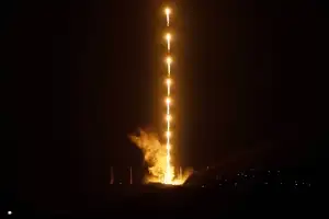 thumbnail - 뉴스페이스 시대… 우주강국 열었다