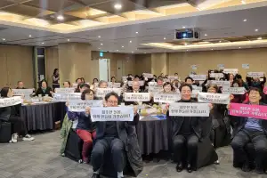 thumbnail - 박재용 경기도의원, 장기요양 종사자와 연대 메시지 전해