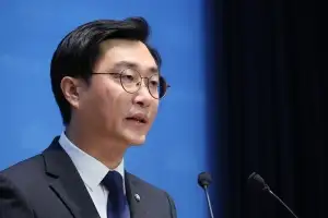 thumbnail - 경찰 “장경태 성추행 의혹 영상 확보…고소인 조사 아직·동석자 조사 조율”