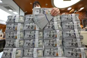 thumbnail - 해외 투자·환전 행태도 본다…개미 “환율이 우리 탓이냐” 분통