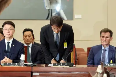 thumbnail - 몸집만 키운 기업, 법 개정 손 놓은 국회…“쿠팡사태는 인재”