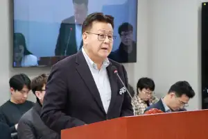 thumbnail - 안명규 경기도의원 “도시를 달리는 무법 이동수단” 개인형 이동장치(PM) 법률 제정 촉구