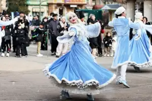 thumbnail - 신나는 크리스마스 퍼레이드