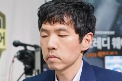 thumbnail - ‘돌부처’ 이창호 통산 최다승·신진서 농심배 5연패…한국기원 올해 10대 뉴스