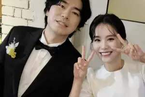 이시언 “아빠 된다”…서지승과 결혼 4년만에 기쁜 소식