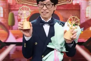 “유재석, 말없이 먼저 진흙탕 뛰어드는 사람” 김동완 응원 메시지