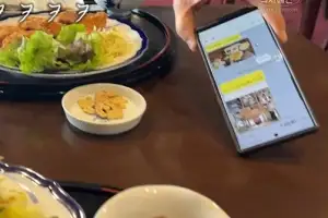 thumbnail - 배우 주진모 아내, 남편 바람 의심…‘단톡방 사진’ 공개