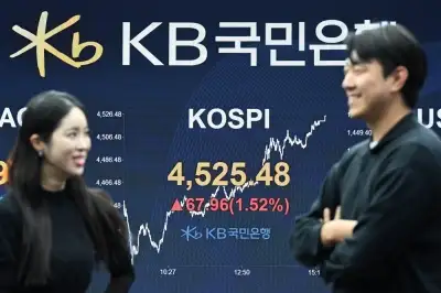 thumbnail - 4500선 뚫은 코스피…ETF엔 307조 몰렸다